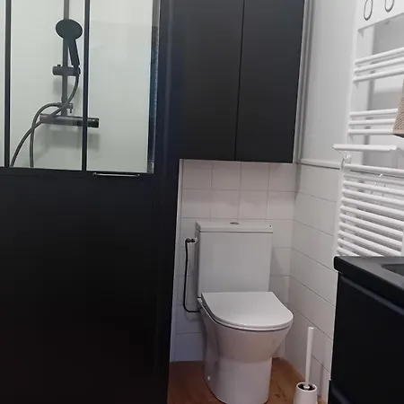 Bed & Breakfast Grande Chambre2 Lumineuse, Agreable, Confortable Et Fonctionnelle *